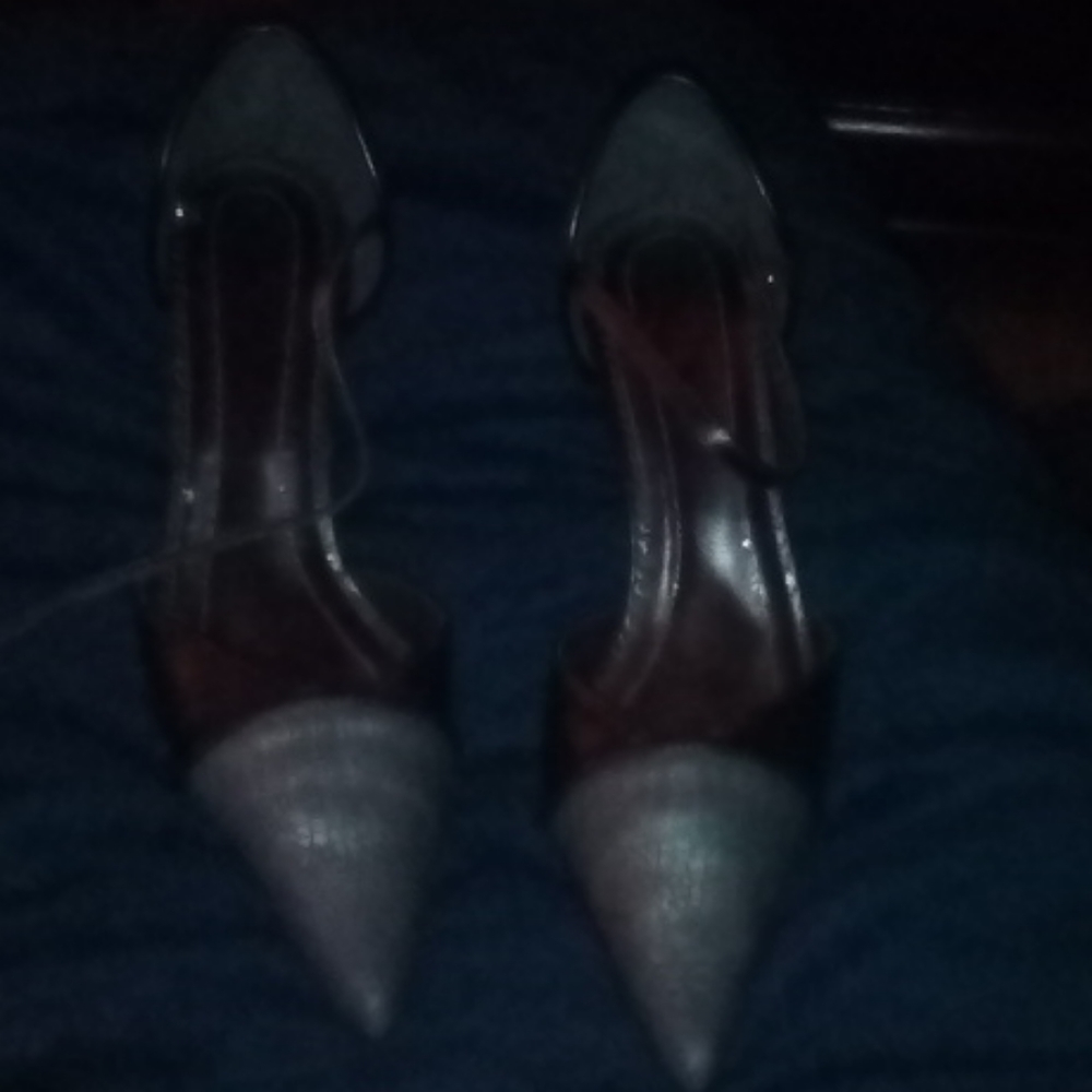 Heeled Shoes  read description